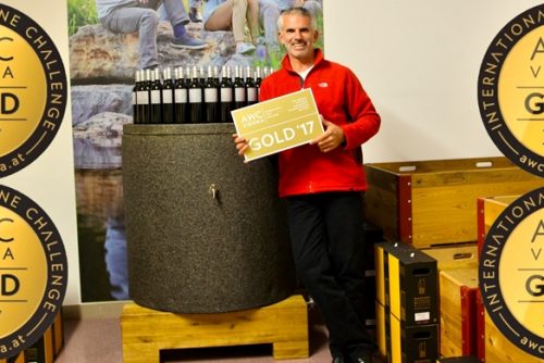 Große Auszeichnung – 4 x GOLD Große Auszeichnung – 4 x GOLD